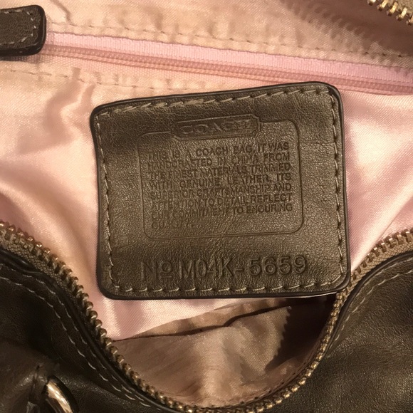 Used grey Coach bag. Bought off this site - Picture 4 of 4